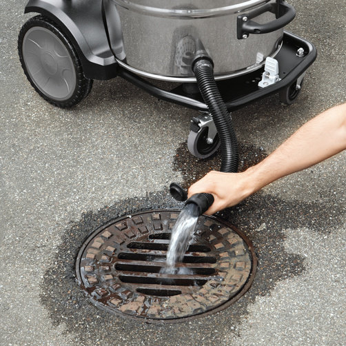 Шланг для слива собранной жидкости